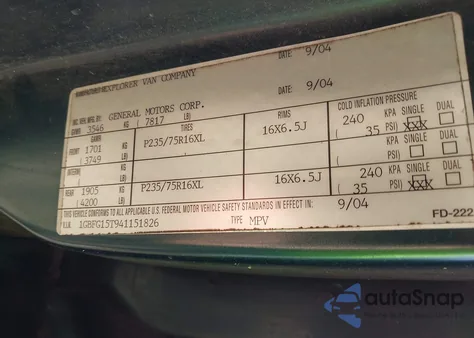 2004 Chevrolet Express z USA, uszkodzony, nr VIN 1GBFG15T941151826